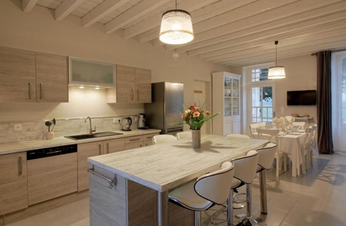Laroque House | Gîte Laroque, 3 pièces, 4 personnes - FR-1-440-190