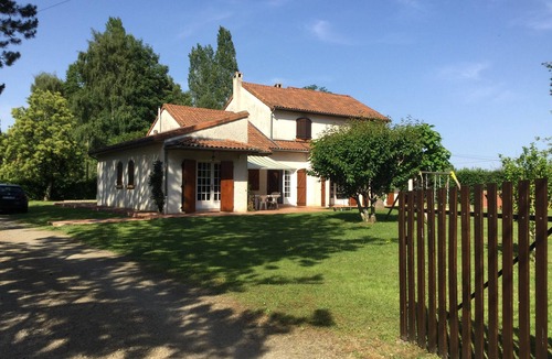 Saint-Georges-les-Landes House | GÎTE LE CATALPA REGION OF THE HIGH LIMOUSIN