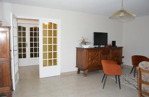 Vignonet House | Gîte Le Petit Rouyot 3*