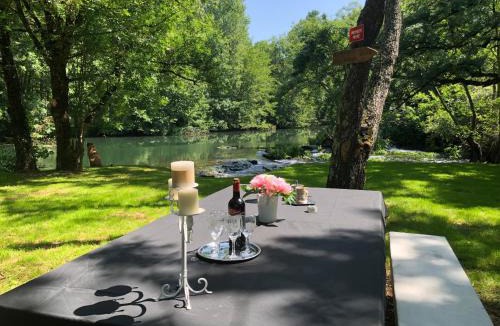Condac House | Gîte “Les reflets de la Charente”