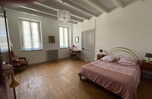 Sainte-Meme Apartment | Gîtevdelacour