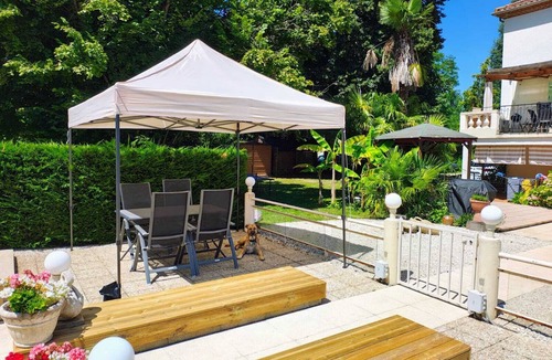 Feugarolles Apartment | Geruime Gîte, Laat u Verrassen in de Lot-et-garonne