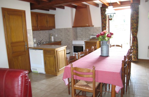 Saint-Severin House | Get together with family and friends.