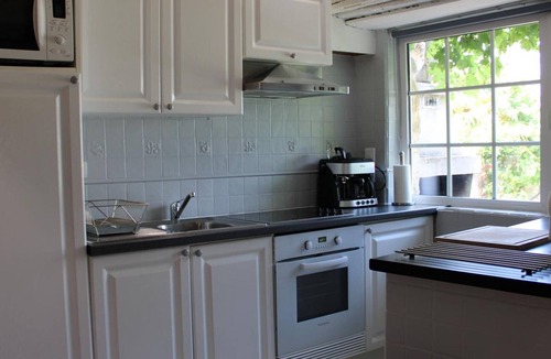 Brossac Cottage | Gite Brossac, 1 bedroom, 2 persons