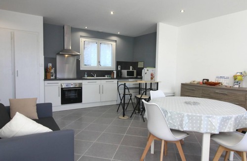 Eyrans House | Gite DE Barbeau - Eyrans