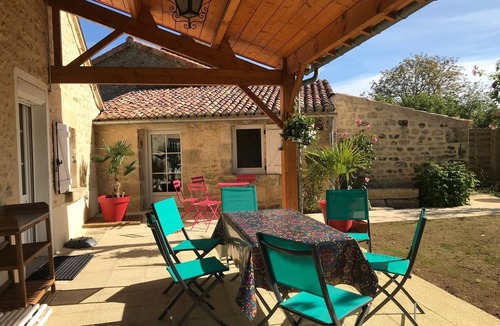 Lavoux Villa | GITE DE CHARME 3 Etoiles, Label Clef Verte, Wifi Fibre, Futuroscope 86800 LAVOUX