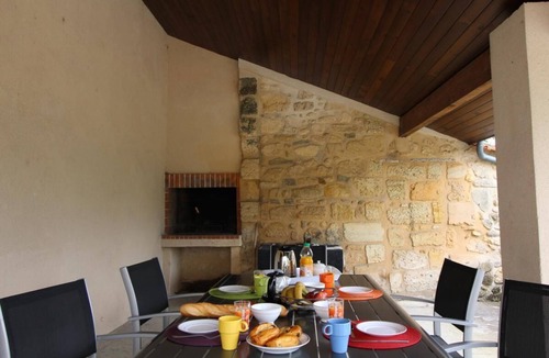 Villeneuve House | Gite DE LA Rose - Villeneuve