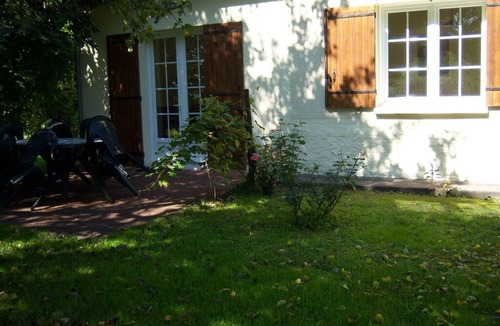 Avensan House | Gite DE Romefort - Avensan