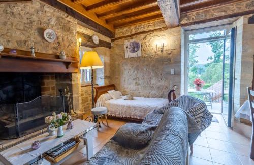 Cherveix-Cubas House | Gite du Lavoir