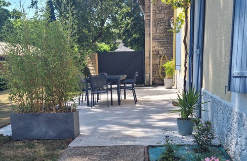 Thorigne House | Gîte du Ruban Vert with private swimming pool
