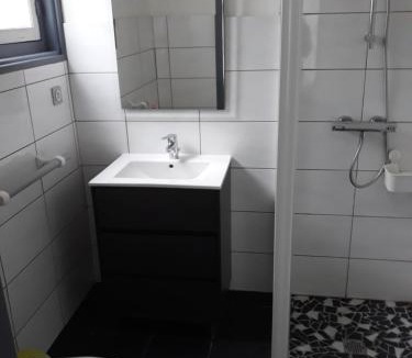 Saint-Jean-Pied-de-Port Bed & Breakfast | Gite Izaxulo