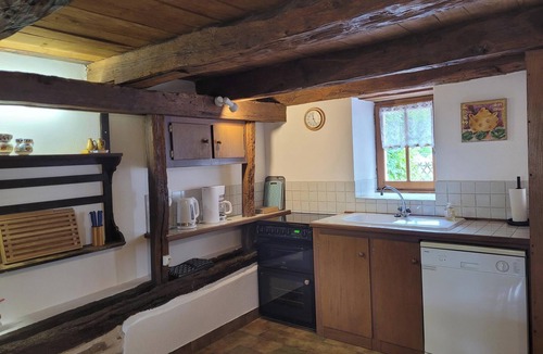 Saint-Saud-Lacoussiere House | Gite La Cave; stylish and comfortable countryside house