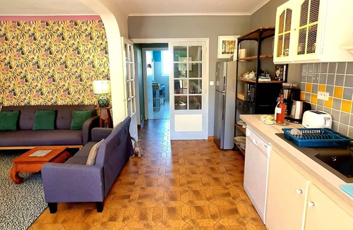 Mauzac-et-Grand-Castang Apartment | Gîte La Carolie, A rural retreat in the Perigord.