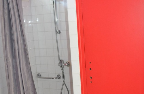 Verruyes House | GITE N ° 12 WITHIN A GITE VILLAGE WITH HEATED POOL AND JACUZZI