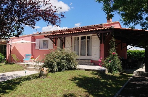 Vindelle Cottage | GITE OF MERONNE IN CHARENTE