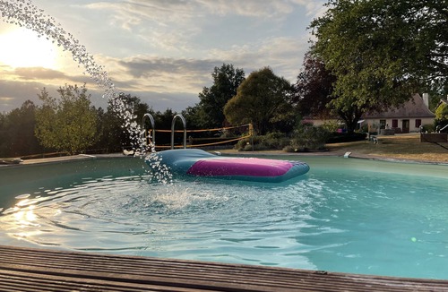 Monfaucon House | Gîte on the edge of the forest
