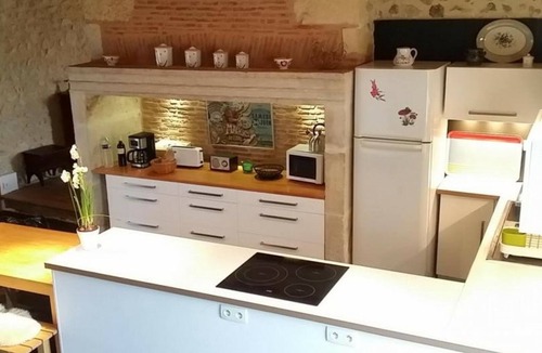 Saint-Pierre-de-Chignac Cottage | Gite Saint-Pierre-de-Chignac, 2 bedrooms, 5 persons