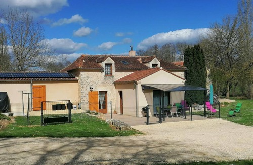 Saint-Laurent-des-Batons Cottage | Gite Saint-Amand-de-Vergt, 2 bedrooms, 4 persons