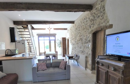 Saint-Lon-les-Mines House | Gite Saint-Lon-les-Mines, 3 bedrooms, 7 persons