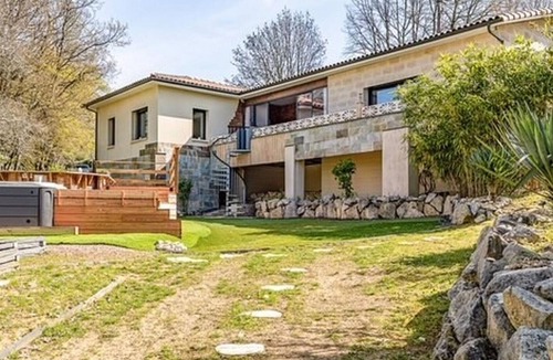 Sers Cottage | Gite Sers - Charente, 3 bedrooms, 6 persons