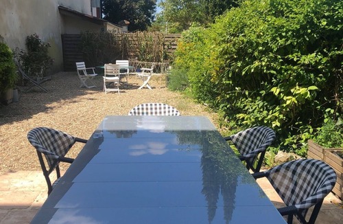 Mortagne-sur-Gironde House | Gite with lovely view of the harbour, all comforts, 10/12 pers, ideal for family or friends