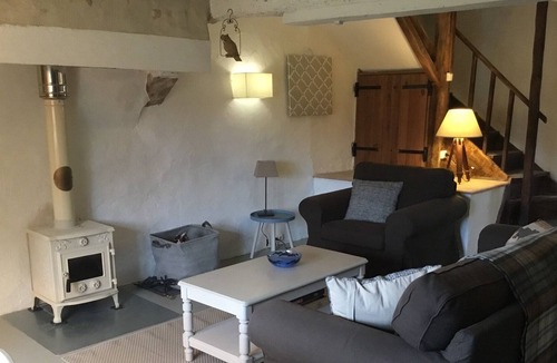Benest Cottage | Gite With Private Garden And Lovely Views In Tranquil Setting