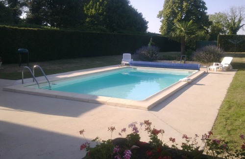 Savigne Cottage | Gite with private pool in savigné