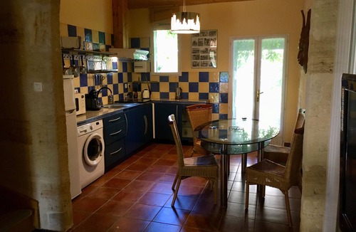 Vignonet House | Gîtes facing the Saint-Emilion river