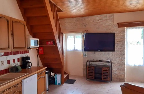 Fossemagne House | ♥ GITES XL 8 persons with Private Pool ♥