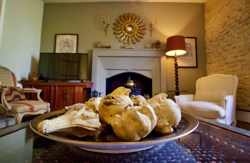 Vouleme Other | Gorgeous 4* Charentaise Farmhouse close to a beautiful liesure lake