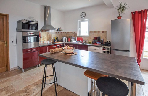 Croagnes House | Gorgeous home in Saint-Saturnin-lès-Apt