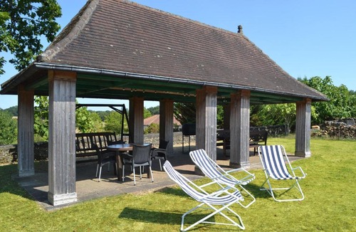 Sainte-Alvere House | Gorgeous Home In Val-De-Louvre-Et-Caude