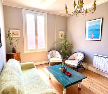 Bayonne Apartment | Grand Appartement dans une Maison