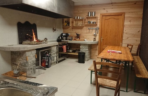 Gabas Apartment | Grand et Confortable Hébergement aux Portes du Parc National des Pyrénées
