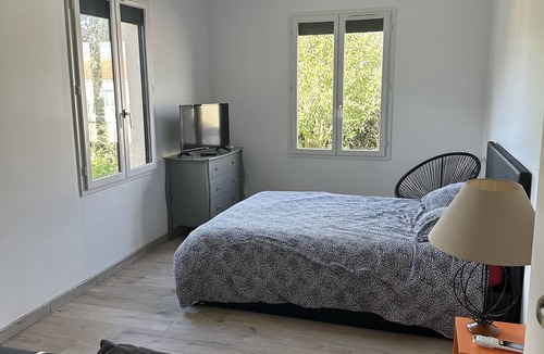 Angoulins Bed & Breakfast | Grande Maison de 145 m2 sur Terrain de 700 m2