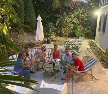 Arcachon Villa | Grande villa - 50m plage - piscine - proche centre gare - parking