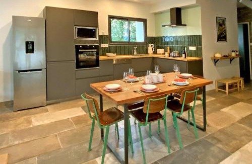 Pontacq Villa | Grange Bernata, havre de paix sur la colline