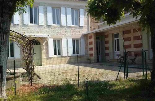 Le Pian-sur-Garonne House | Great character house comfortable with large pool