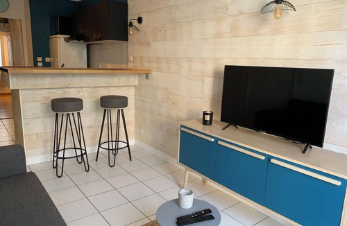 Quartier du Casino Apartment | Ground floor apartment with large terrace 20 meters from the beach