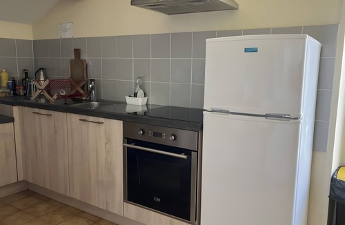 Segonzac Bed & Breakfast | Guest Room 'Room #4 - 2 Persons' with Shared Pool, Shared Terrace and Wi-Fi