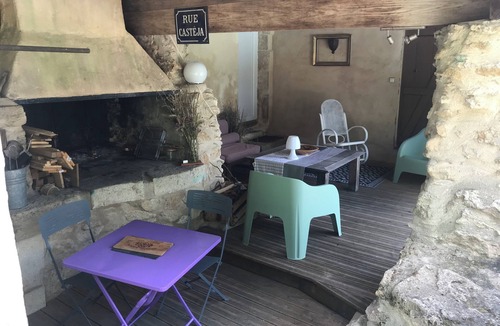 Barsac House | Guesthouse for 2 in a peaceful setting among the vines. Sauna & pool