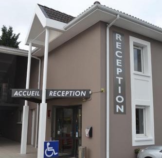 Cenon Hotel | Hôtel Formules Club 2