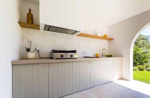 Anglet Villa | HACIENDA KEYWEEK Large Family Villa with Pool, Garden, Sauna in Anglet