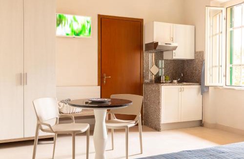Saline Sadun Apartment | Happy Sea Home - monolocale sul mare con piscina