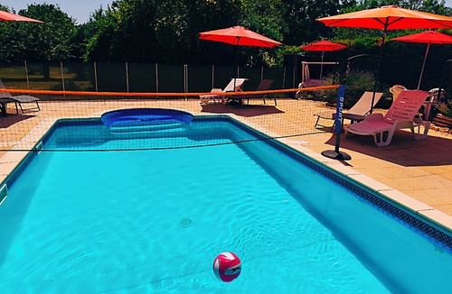 Chef-Boutonne House | Haven of tranquillity for friends and family within one hour au FUTUROSCOPE