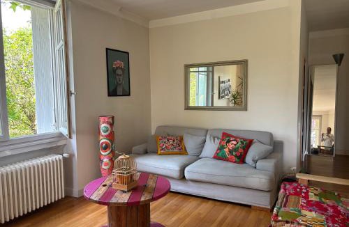 Les 3 Cites Apartment | Havre de paix cosy avec jardin proche du centre-ville de Poitiers