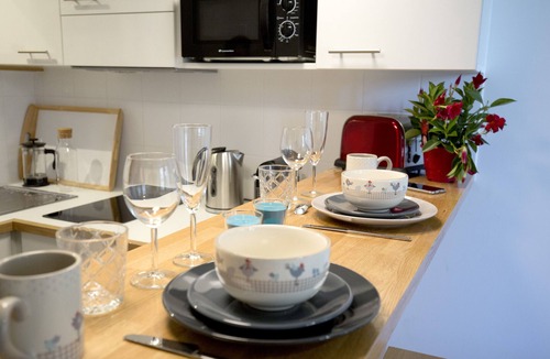 Saint-Michel Apartment | HEART OF BORDEAUX Cosy Apartment