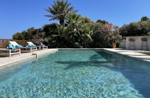 Hyeres Villa | High end estate with superb sea view, heated swimming pool, tennis, jacuzzi