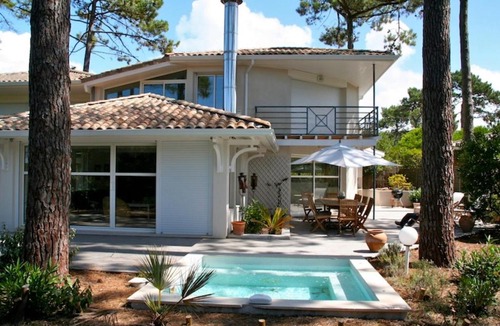 L'Herbe House | High standard Villa with mini Pool, amazing terrace and garden, close to the beach