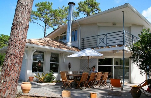 L'Herbe House | High standard Villa with mini Pool, amazing terrace and garden, close to the beach